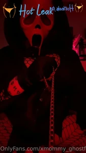 xmommy_ghostface